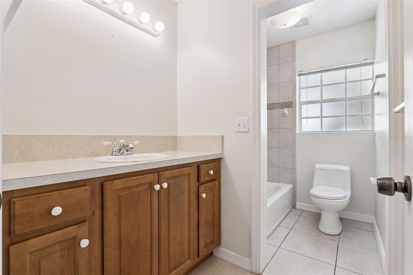 Image 27 of 36 For 2167 Mohawk Trail