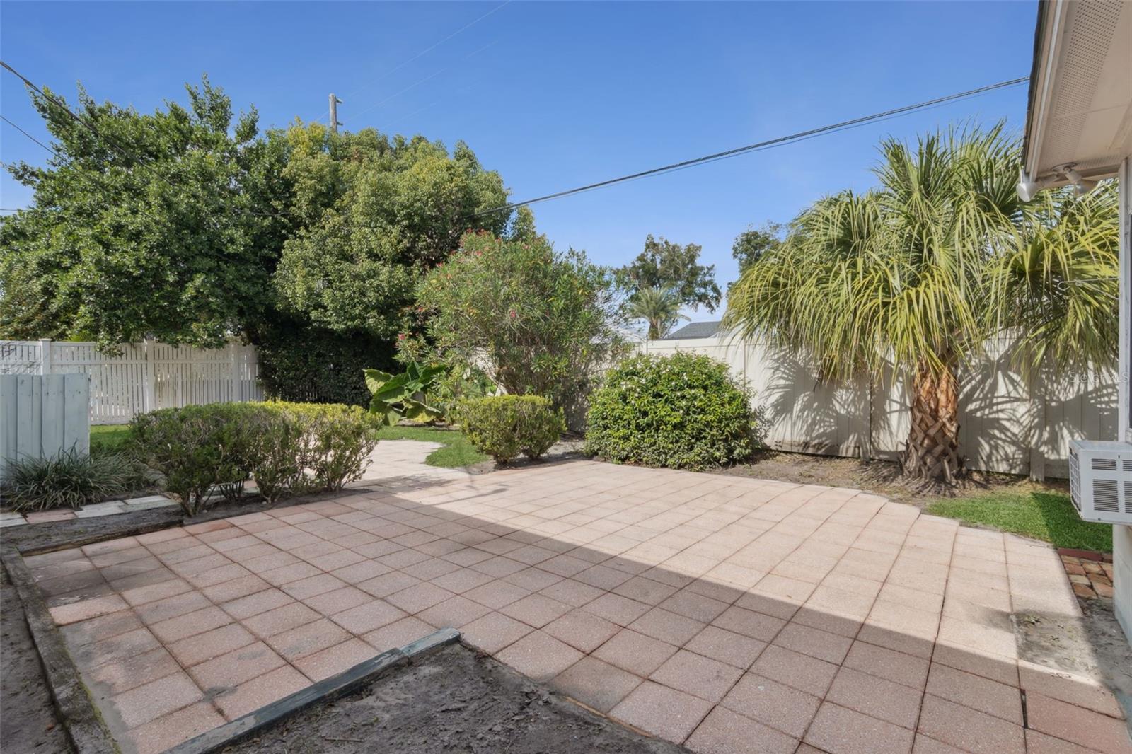 Image 40 of 43 For 2167 Mohawk Trail