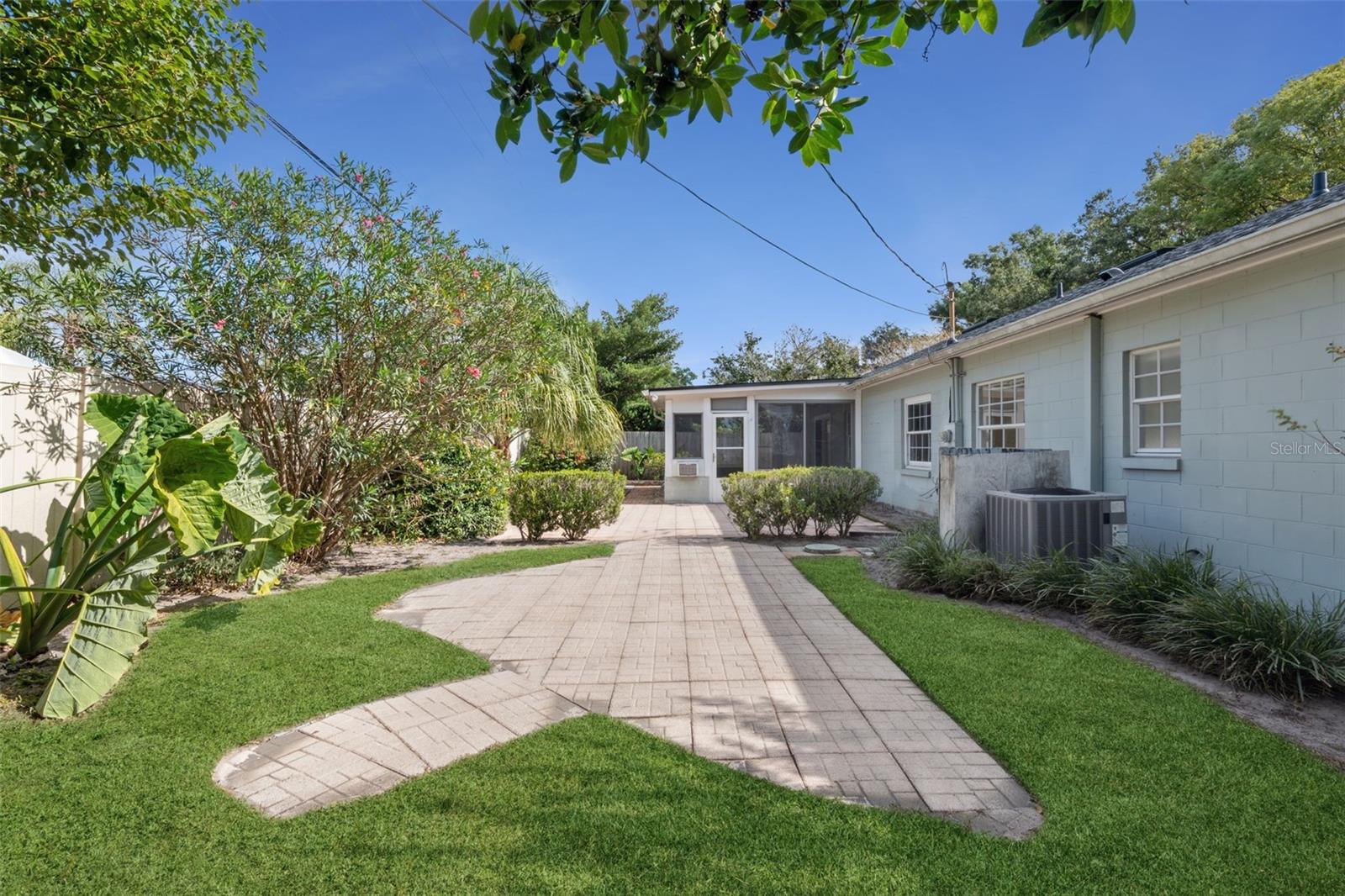 Image 42 of 43 For 2167 Mohawk Trail