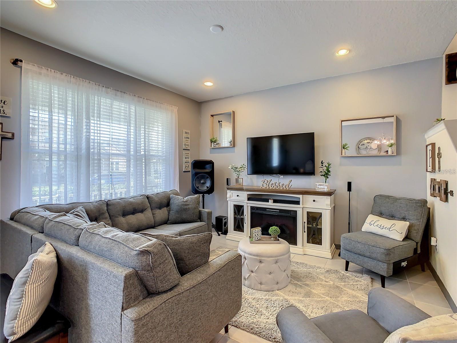 Image 5 of 62 For 2475 Fassona Drive