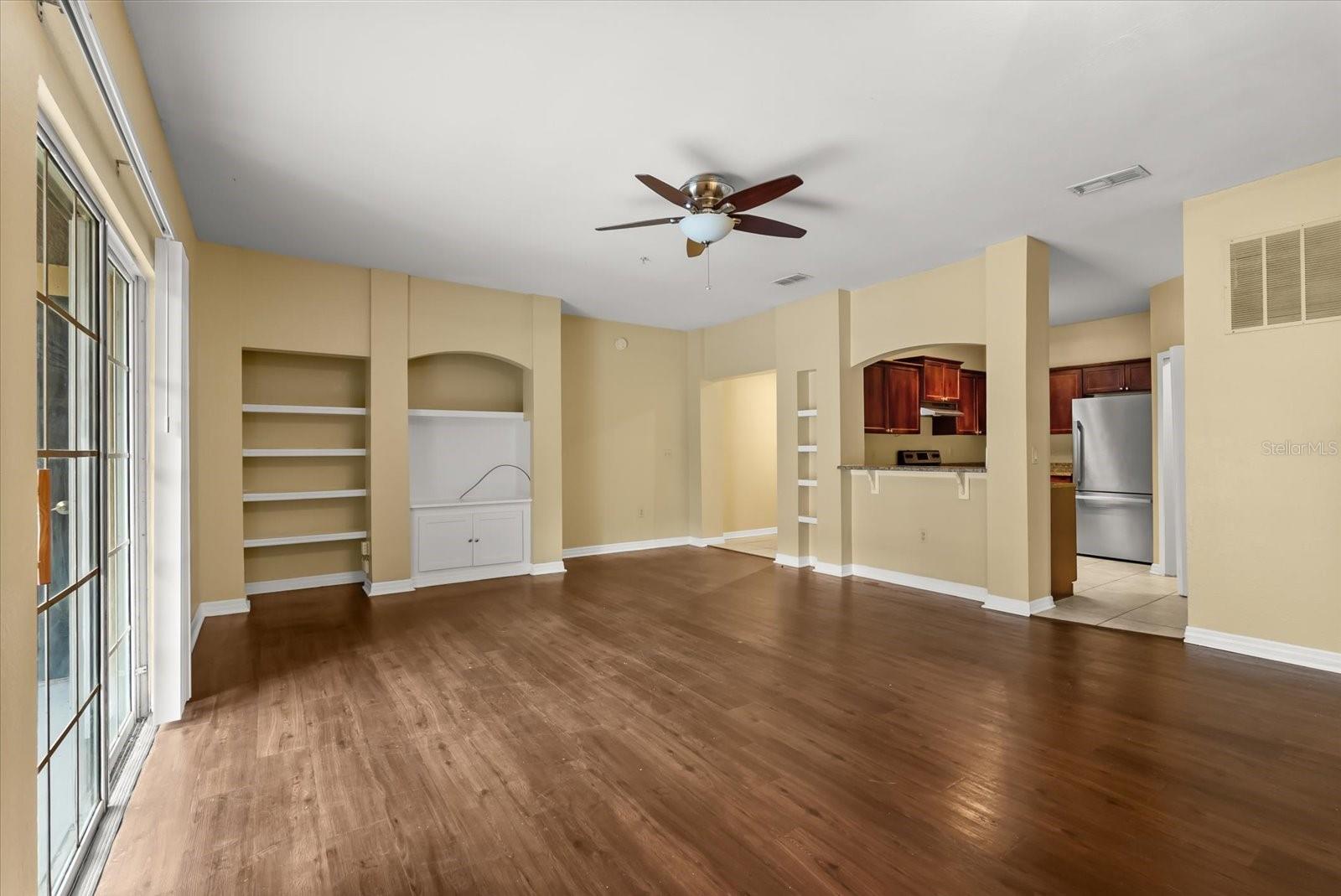 Image 7 of 20 For 126 Vista Verdi Circle 108