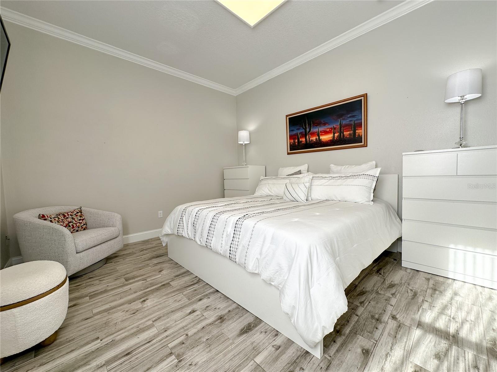 Image 13 of 33 For 14037 Eylewood Drive