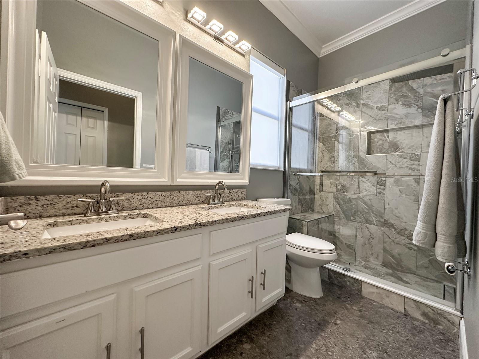 Image 20 of 33 For 14037 Eylewood Drive