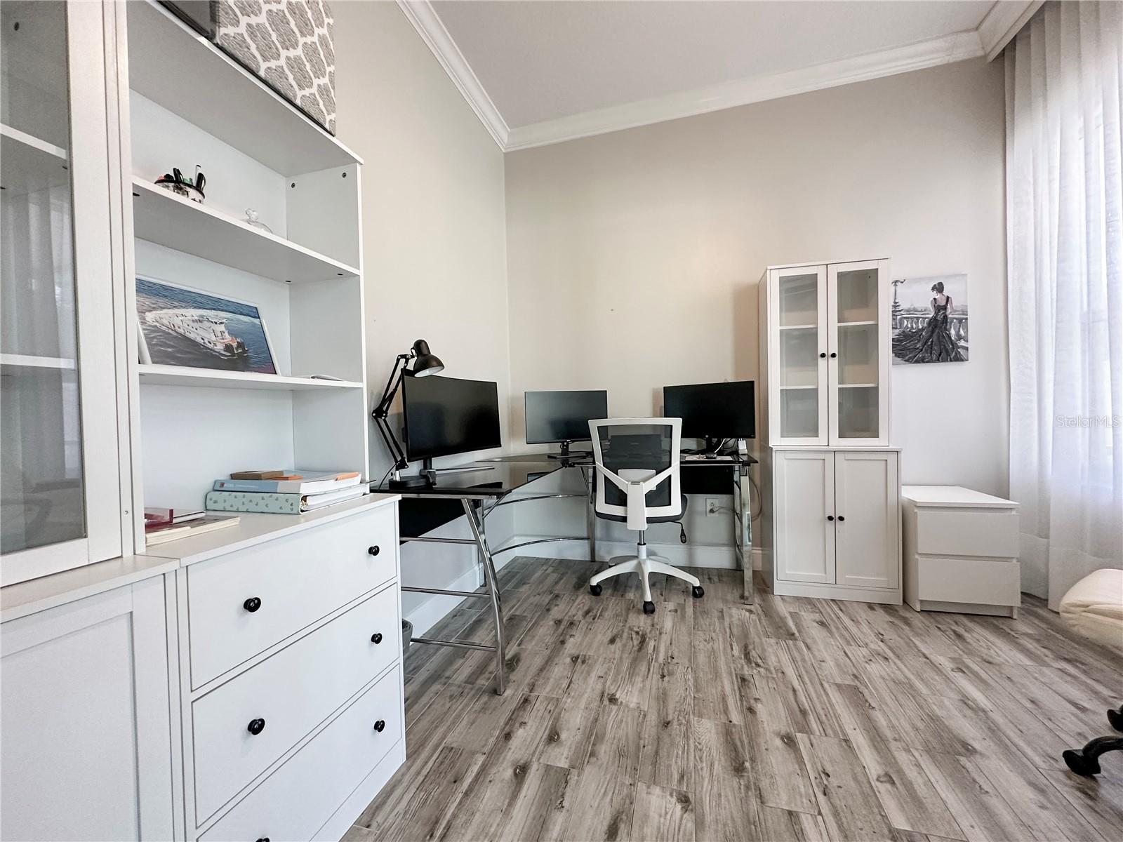 Image 21 of 33 For 14037 Eylewood Drive