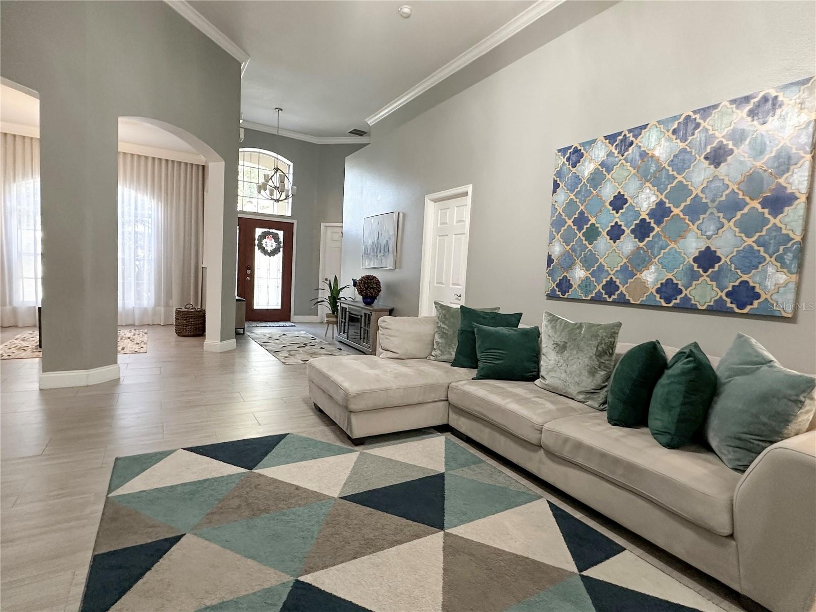 Image 3 of 33 For 14037 Eylewood Drive