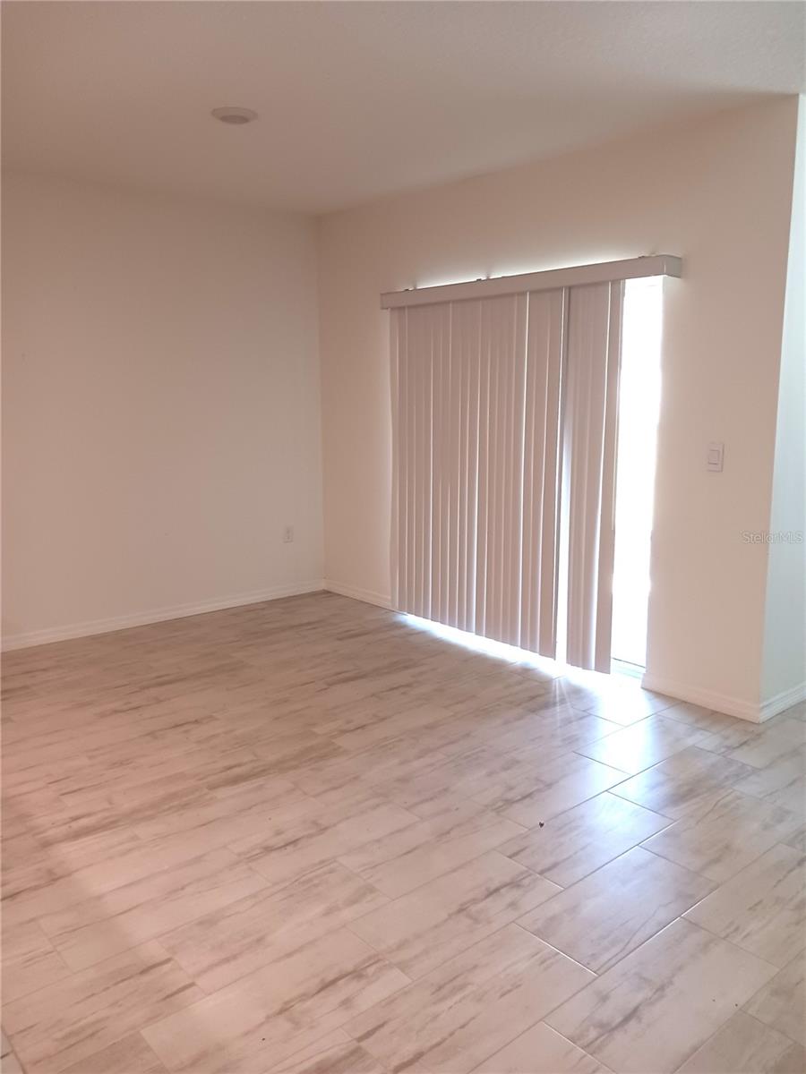 Image 6 of 17 For 260 Sofia Lane