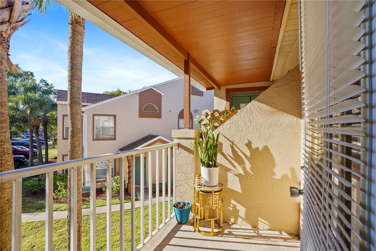 Image 23 of 37 For 5468 Michigan Street 4