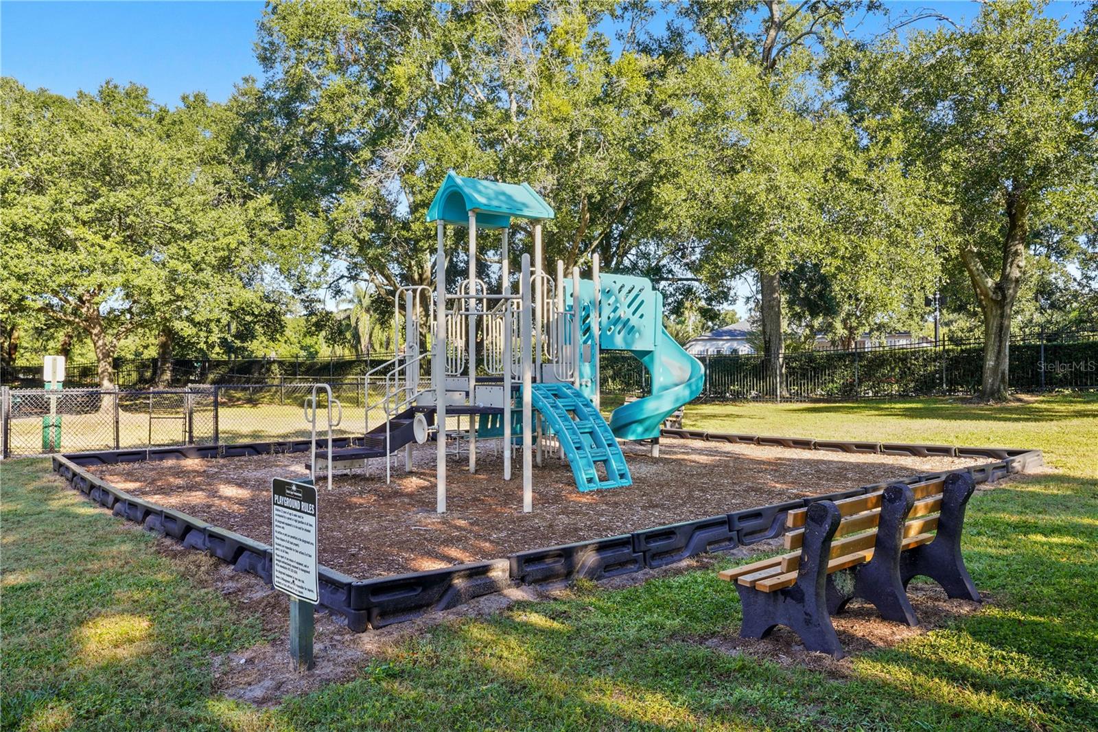 Image 31 of 37 For 5468 Michigan Street 4