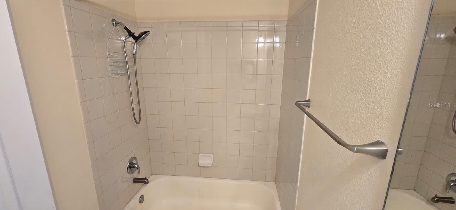 Image 18 of 25 For 10636 Regent Square Drive