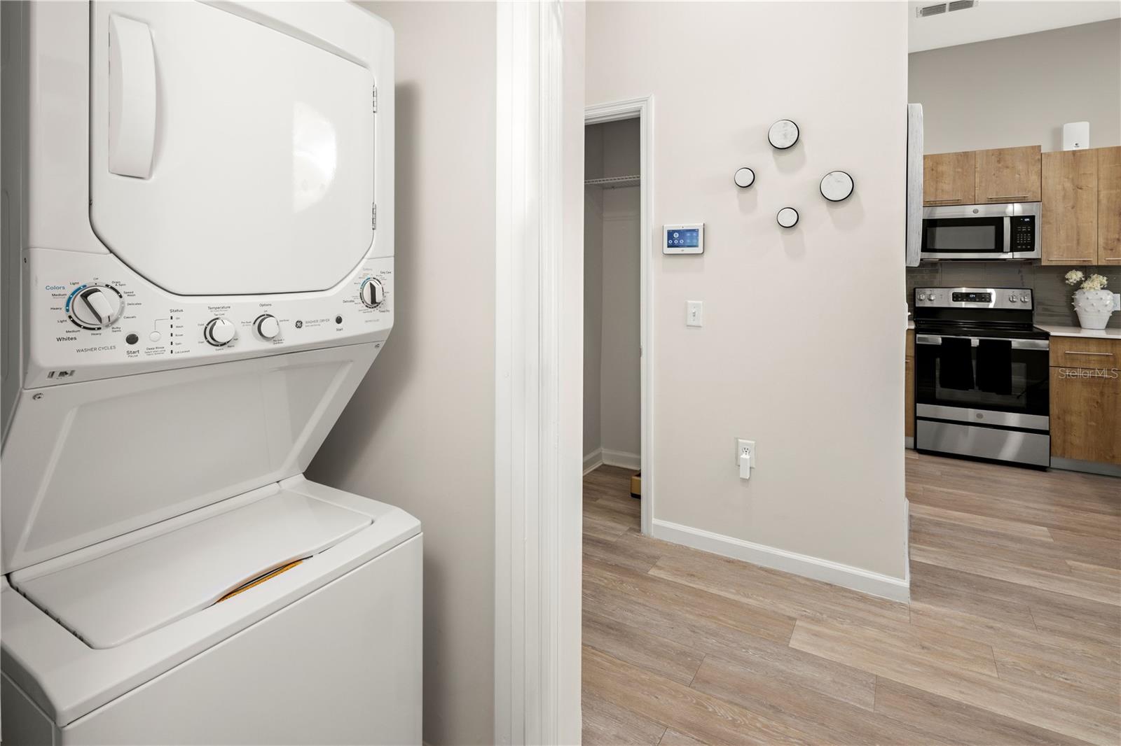 Image 12 of 30 For 5256 International Drive A2