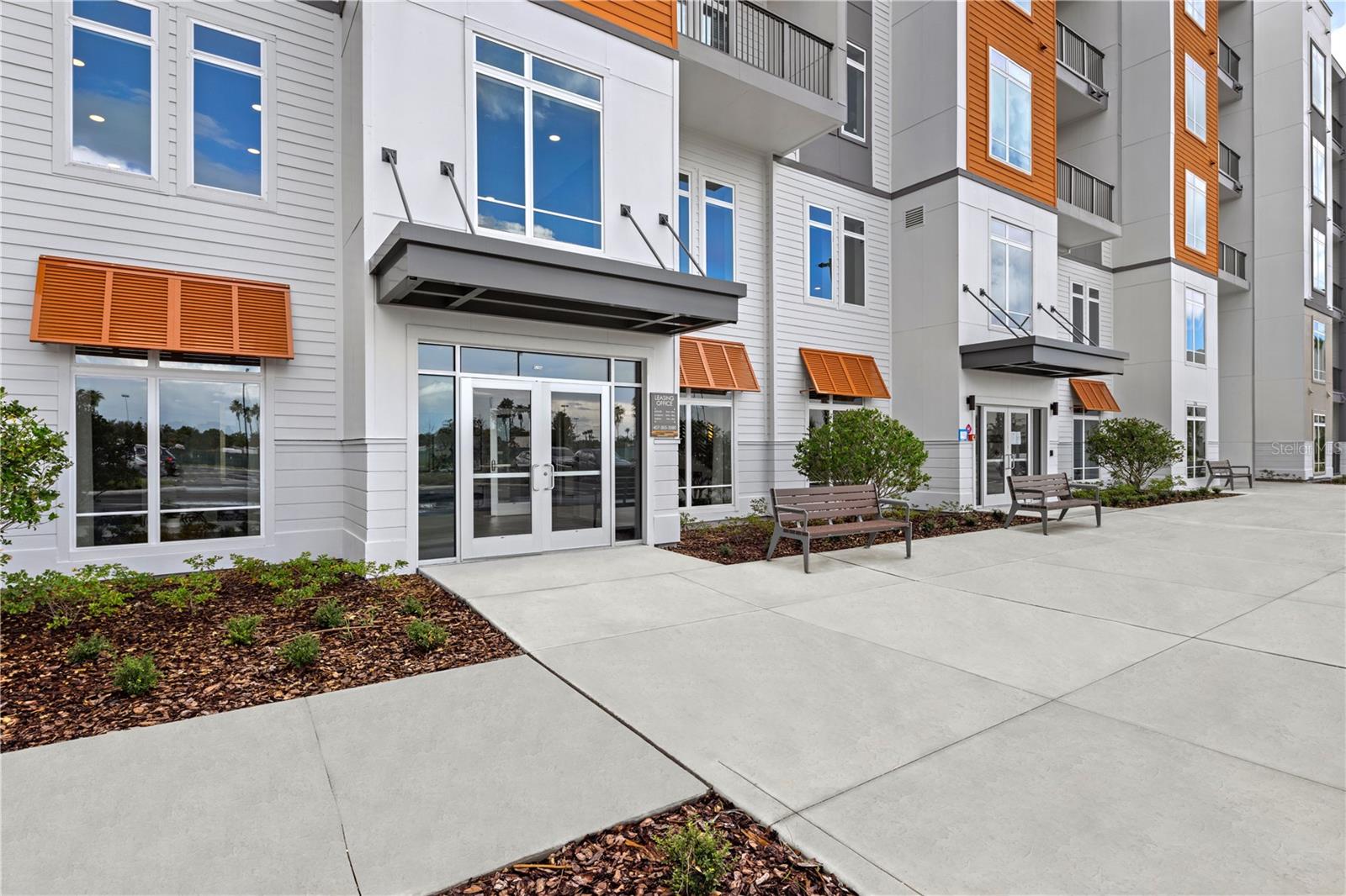 Image 14 of 30 For 5256 International Drive A2