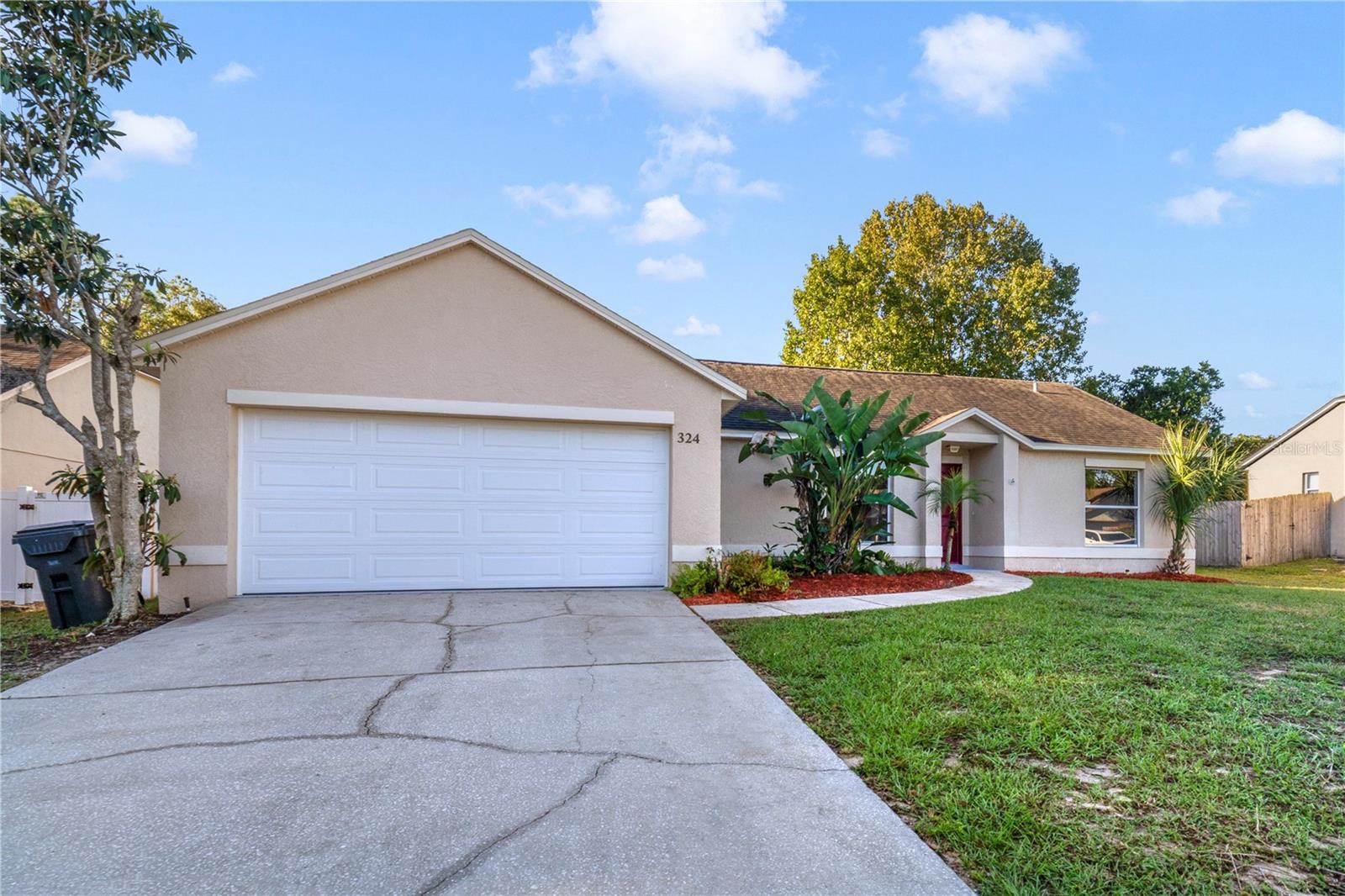 Details for 324 Oakpark Loop, DAVENPORT, FL 33837