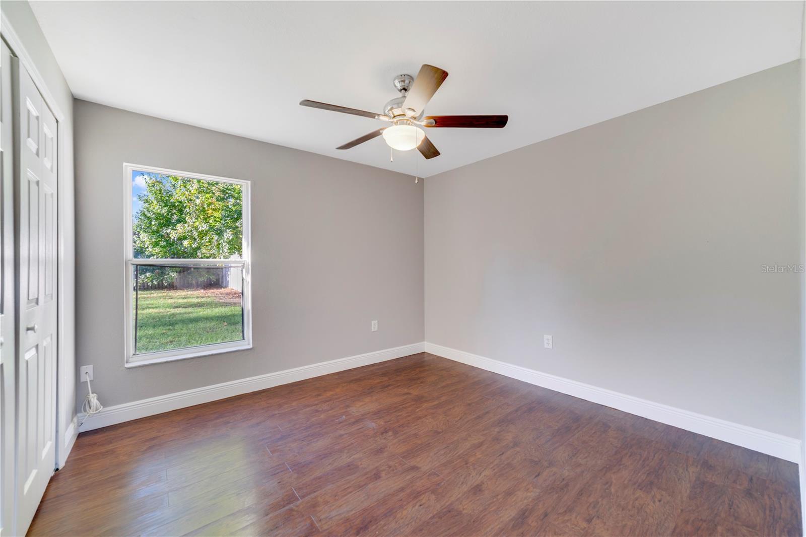 Image 15 of 25 For 324 Oakpark Loop