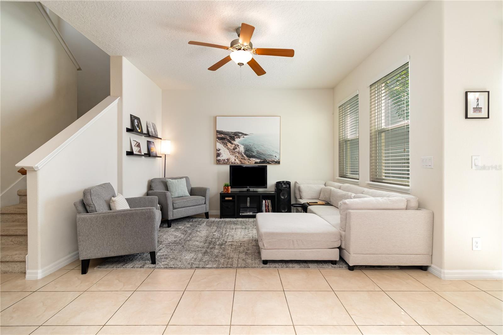 Listing photo id 6 for 4719 Northlawn Way