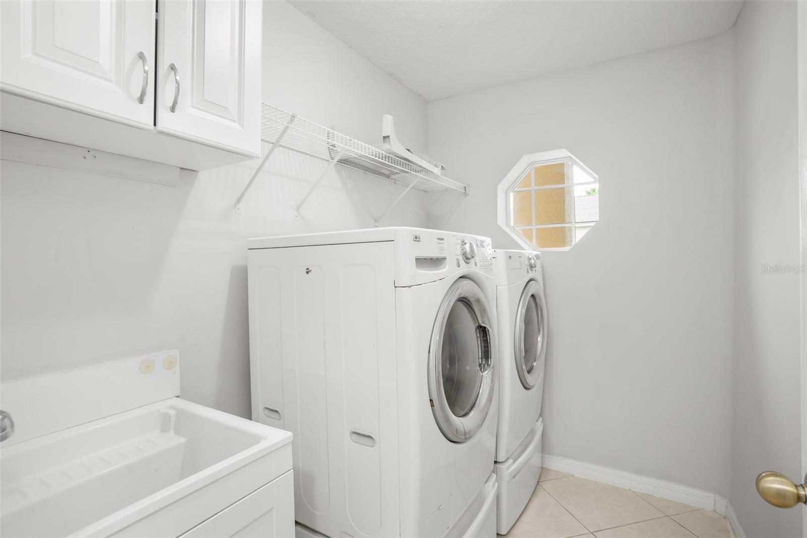 Image 15 of 50 For 9727 Mountain Lake Drive