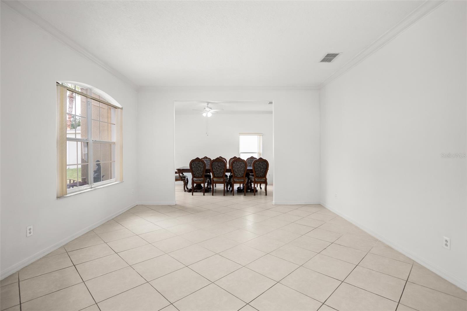 Image 17 of 50 For 9727 Mountain Lake Drive