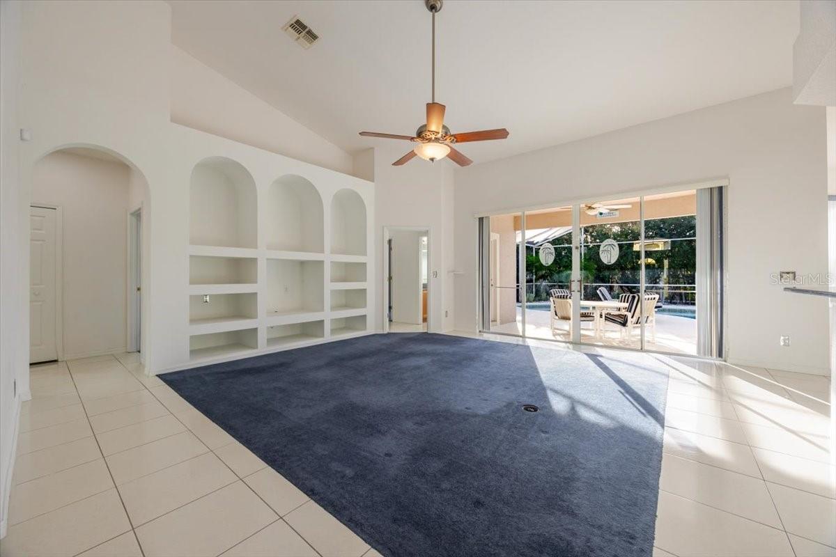 Image 7 of 36 For 429 Belfry Dr. Drive