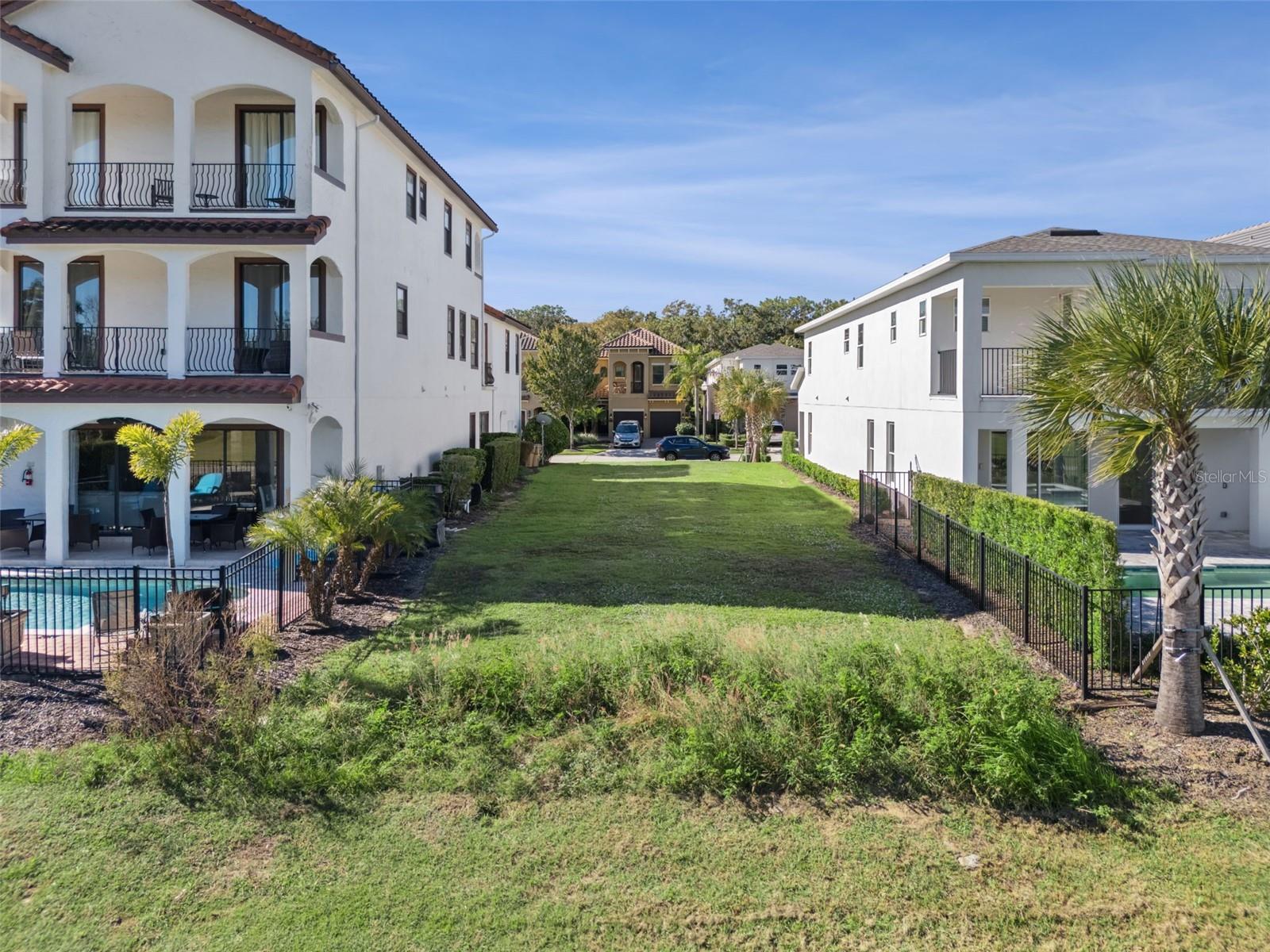 Image 3 of 32 For 861 Desert Mountain Court