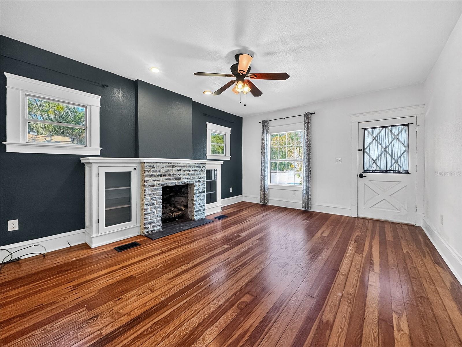 Image 2 of 56 For 1016 Washington Avenue