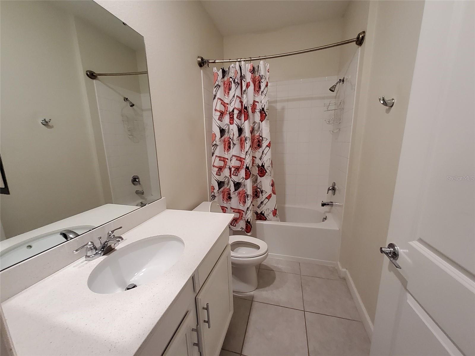 Image 13 of 14 For 160 Taft Drive B