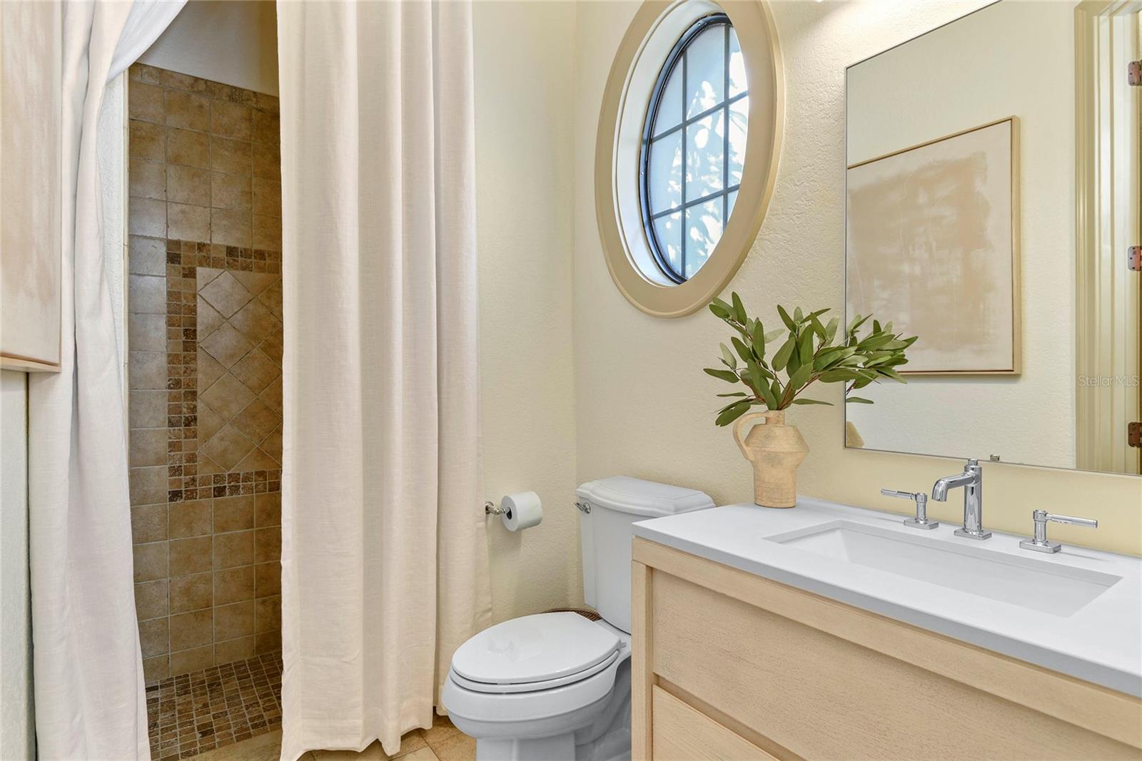 Image 16 of 58 For 1408 Chapman Circle