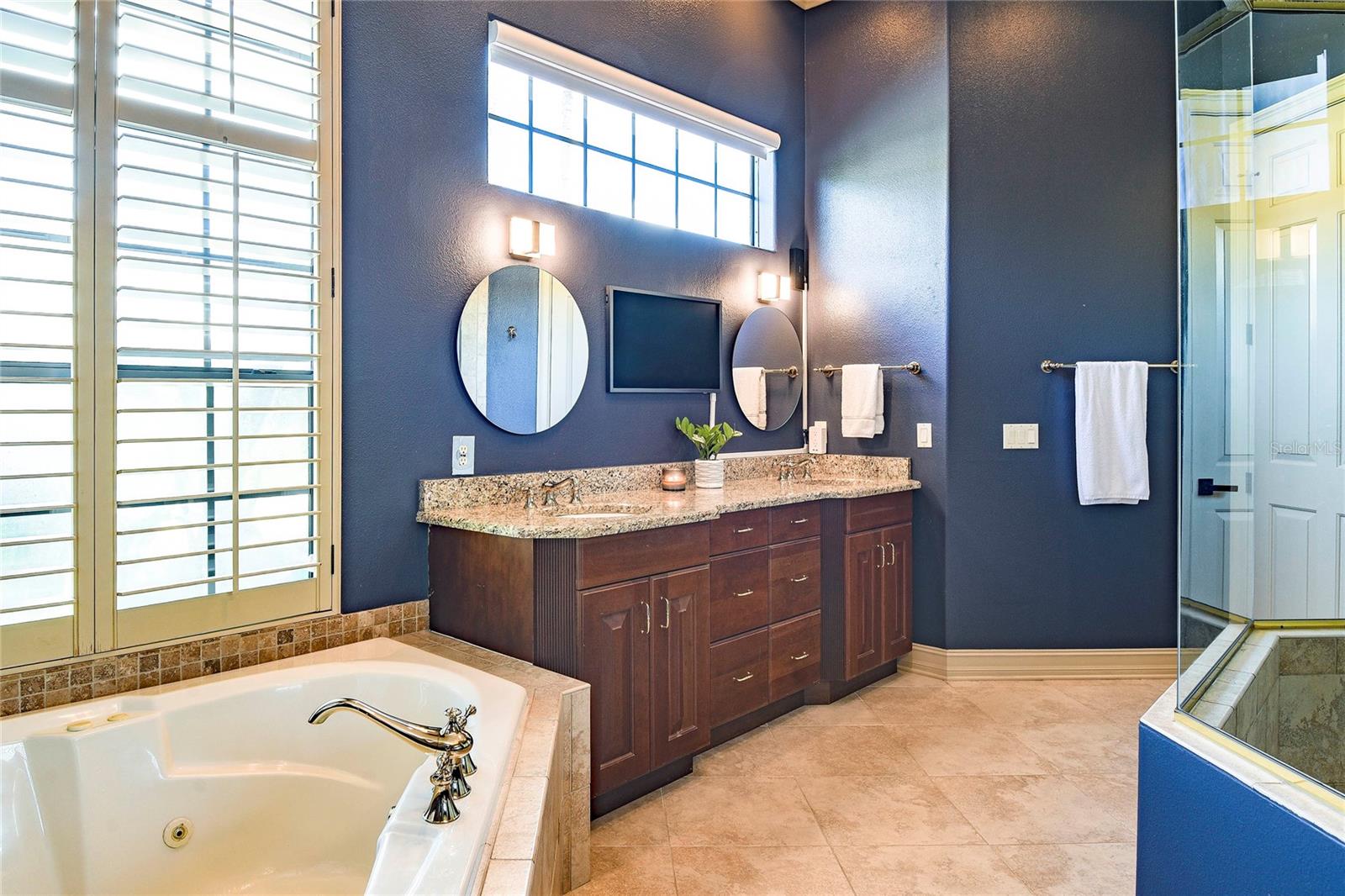 Image 33 of 58 For 1408 Chapman Circle