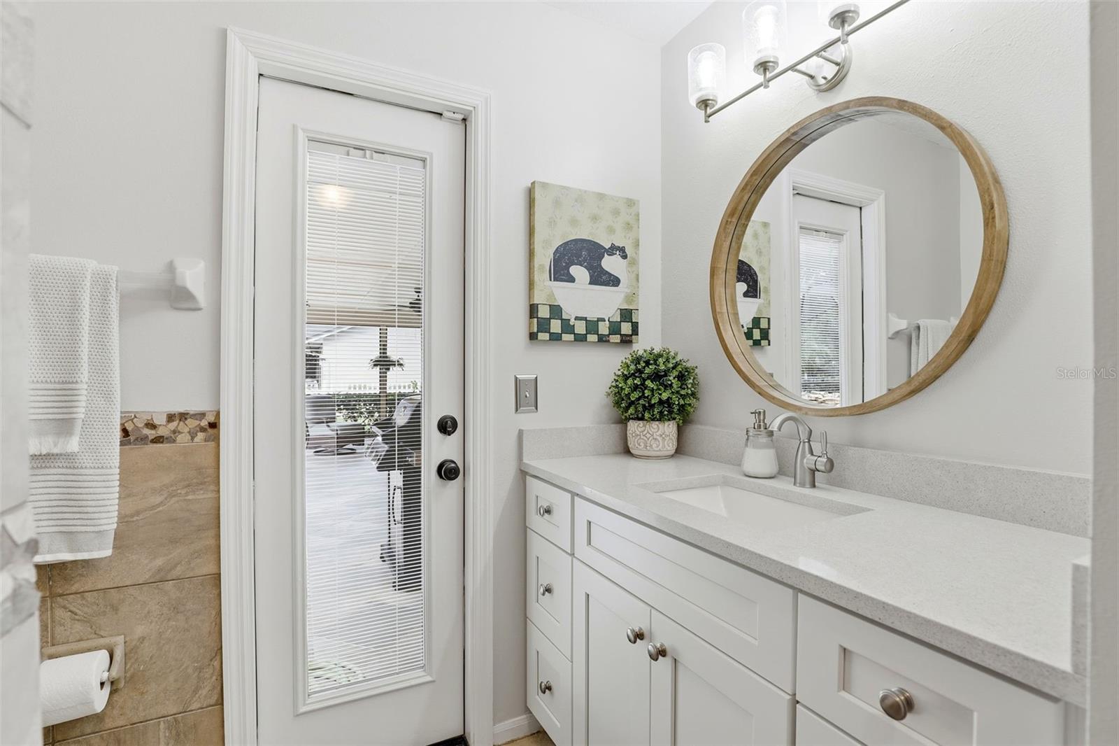 Listing photo id 23 for 3156 Rider Place