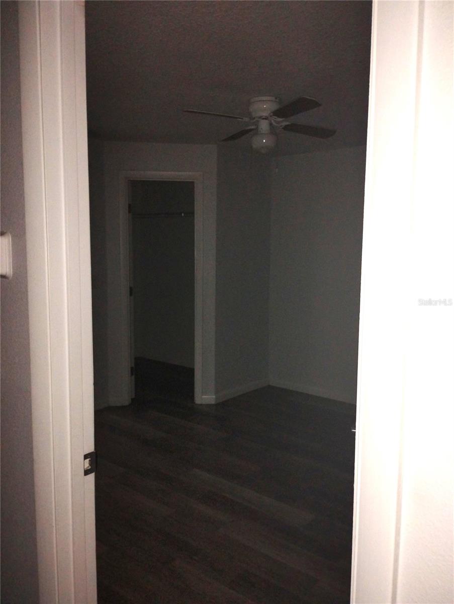 Image 12 of 22 For 2549 Grassy Point Drive 203