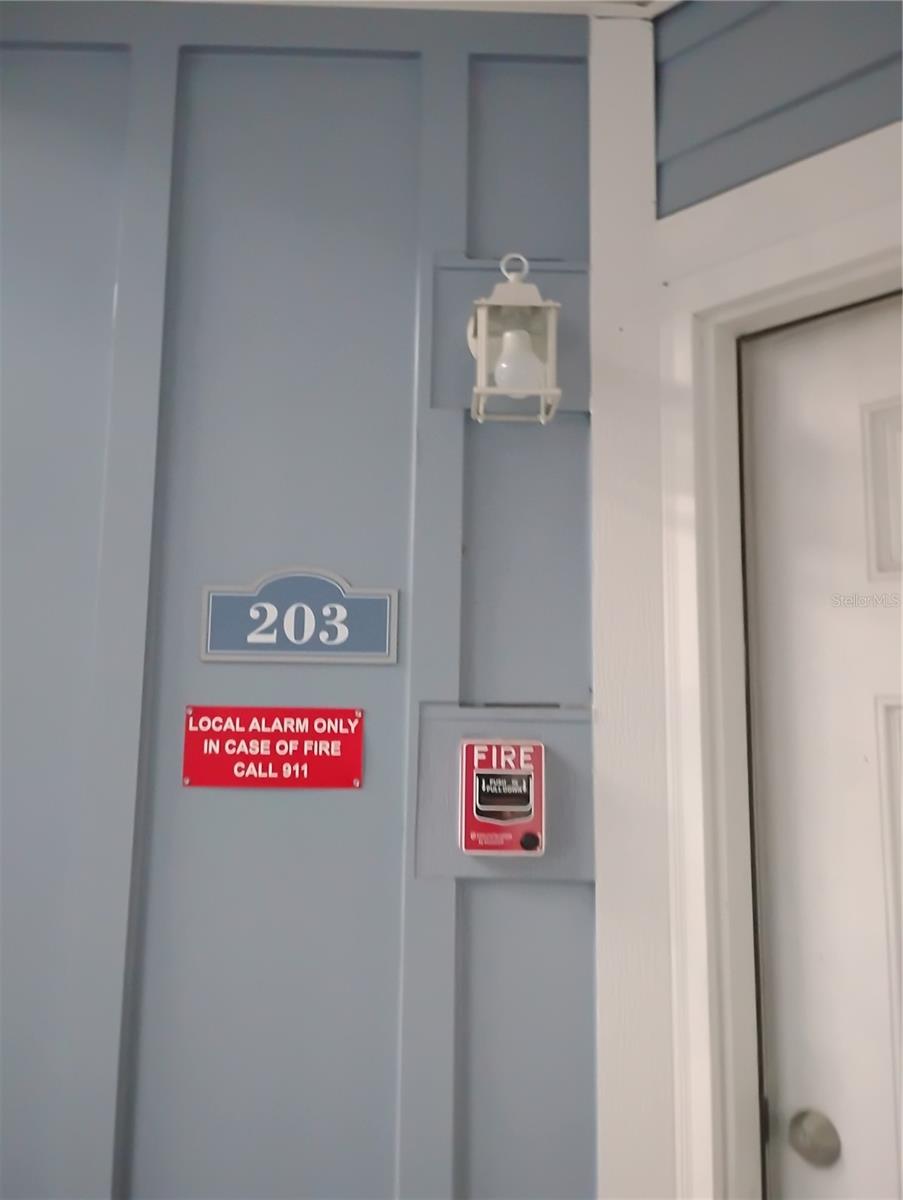 Image 2 of 22 For 2549 Grassy Point Drive 203