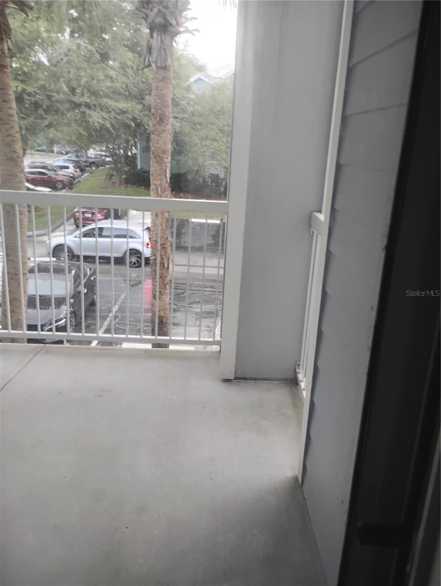 Image 6 of 22 For 2549 Grassy Point Drive 203