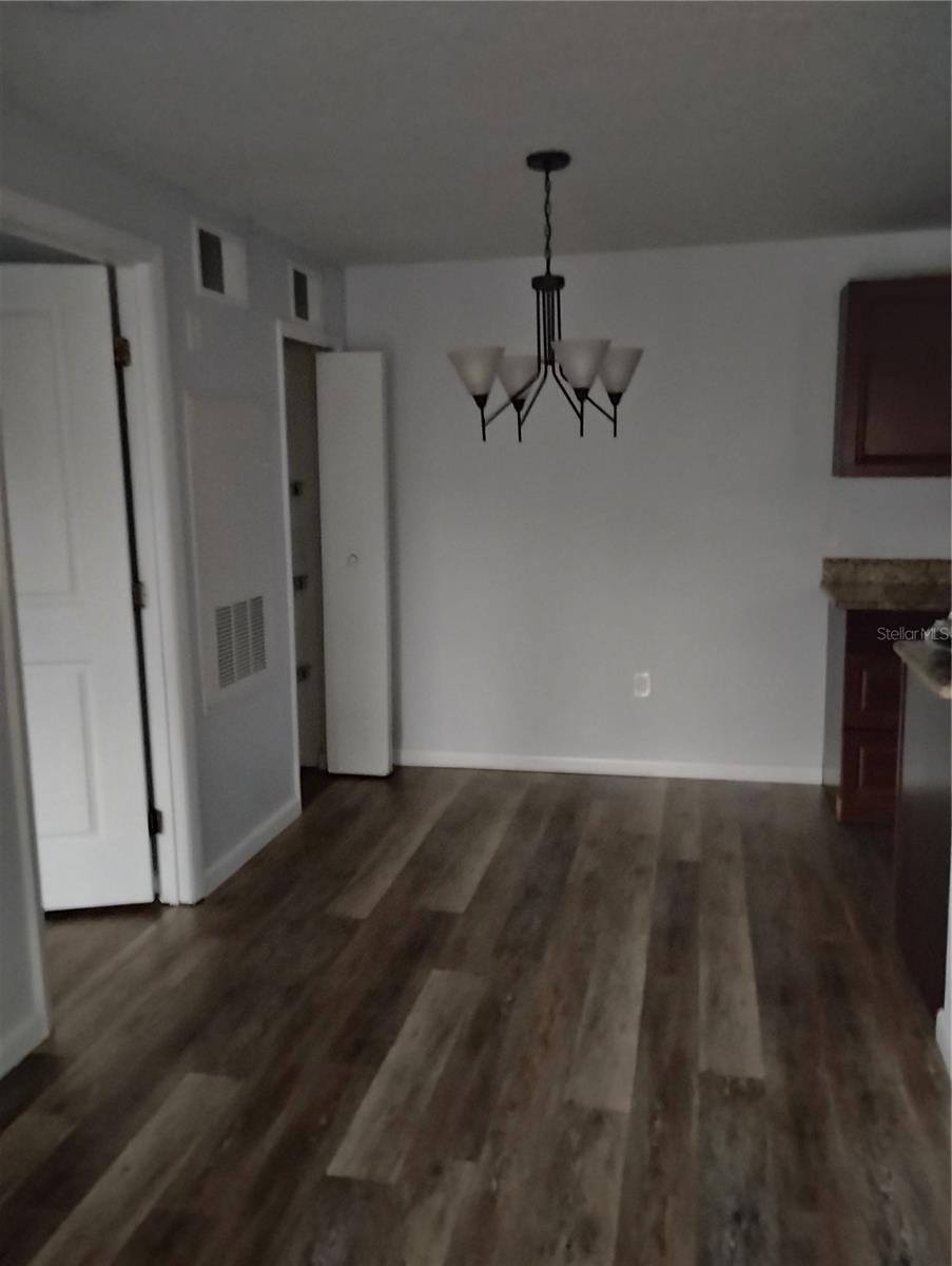 Image 7 of 22 For 2549 Grassy Point Drive 203