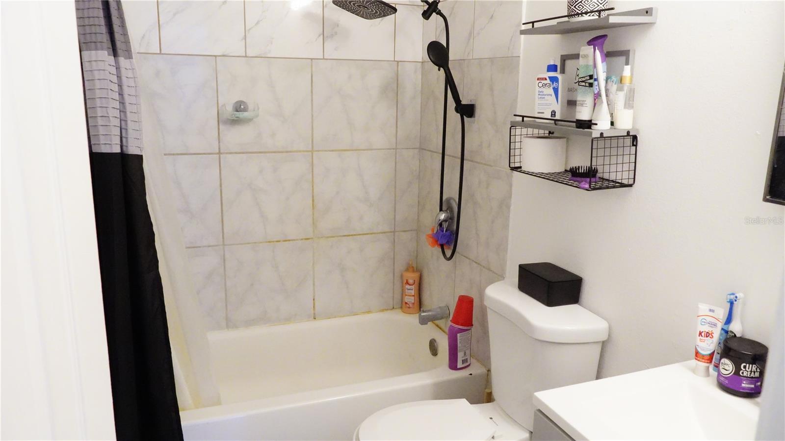 Image 14 of 16 For 5106 Lee Circle S