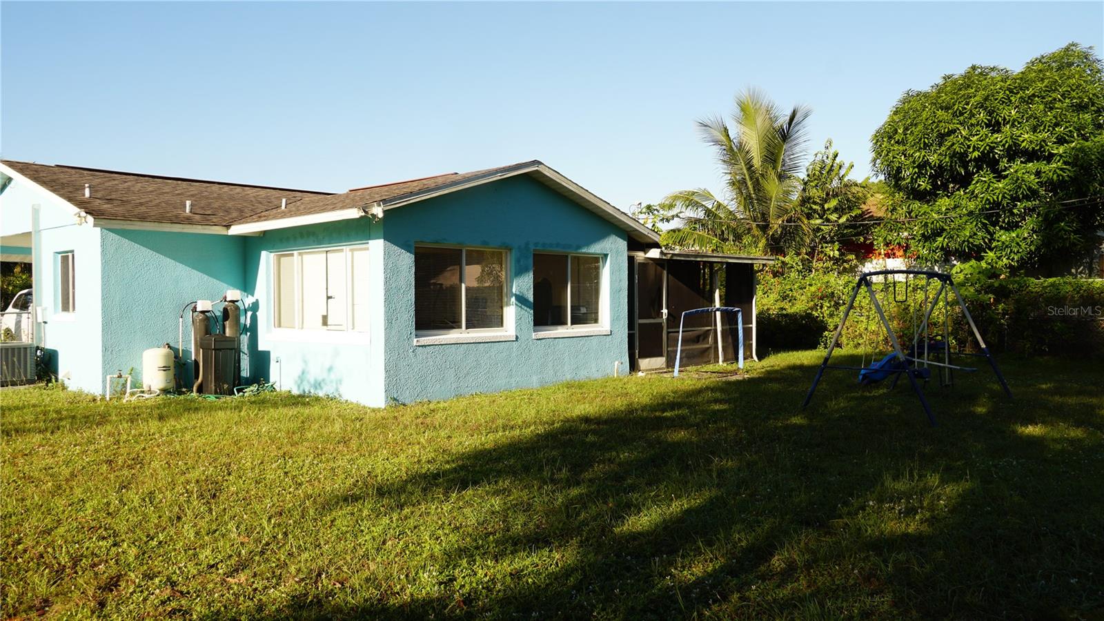 Image 4 of 16 For 5106 Lee Circle S