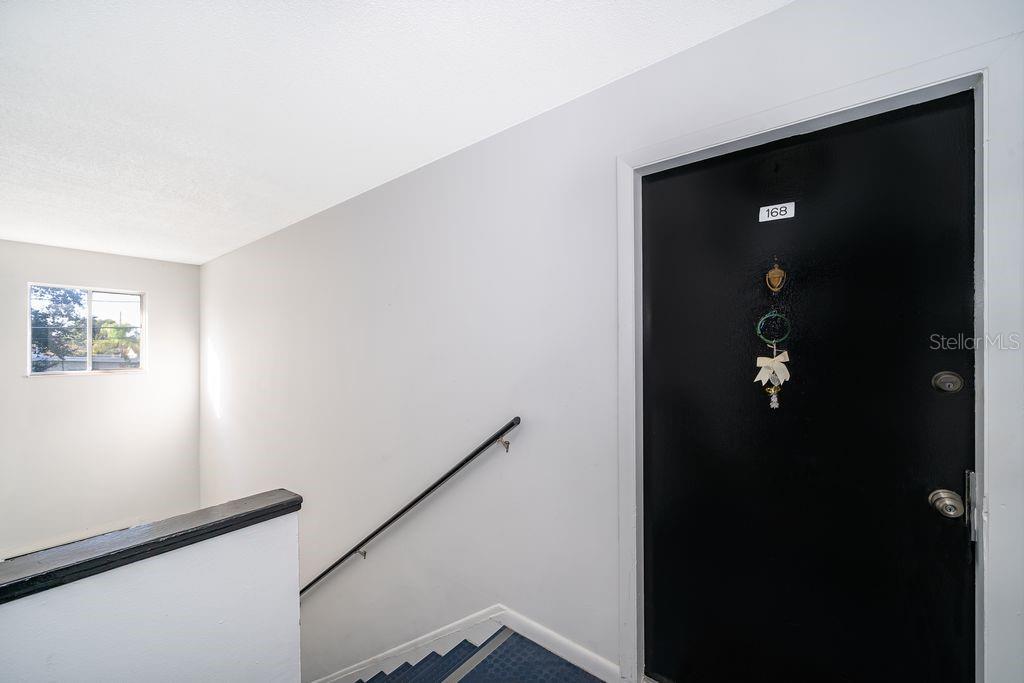 Image 4 of 18 For 525 Conway Road S 168