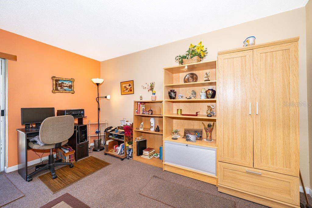 Image 8 of 18 For 525 Conway Road S 168