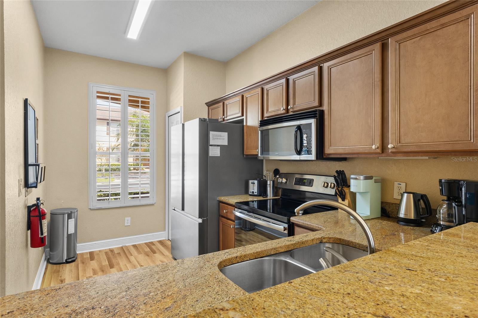 Image 6 of 29 For 3254 Calabria Avenue 3254