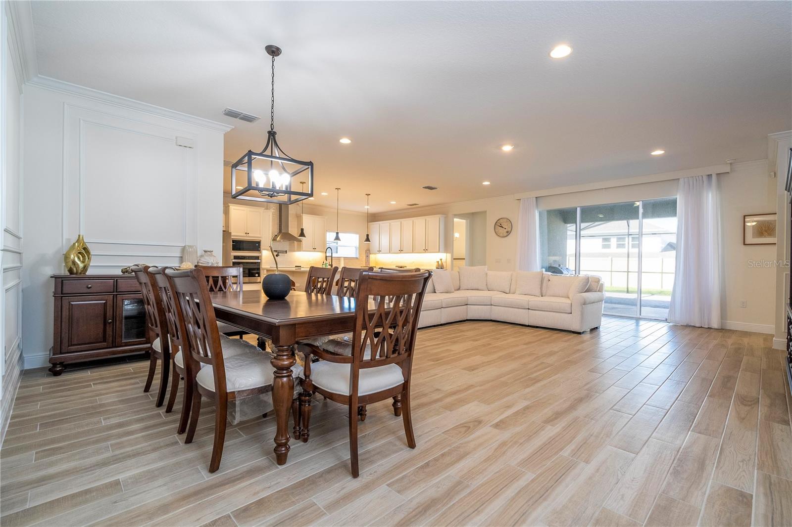 Listing photo id 18 for 4495 Lions Gate Avenue