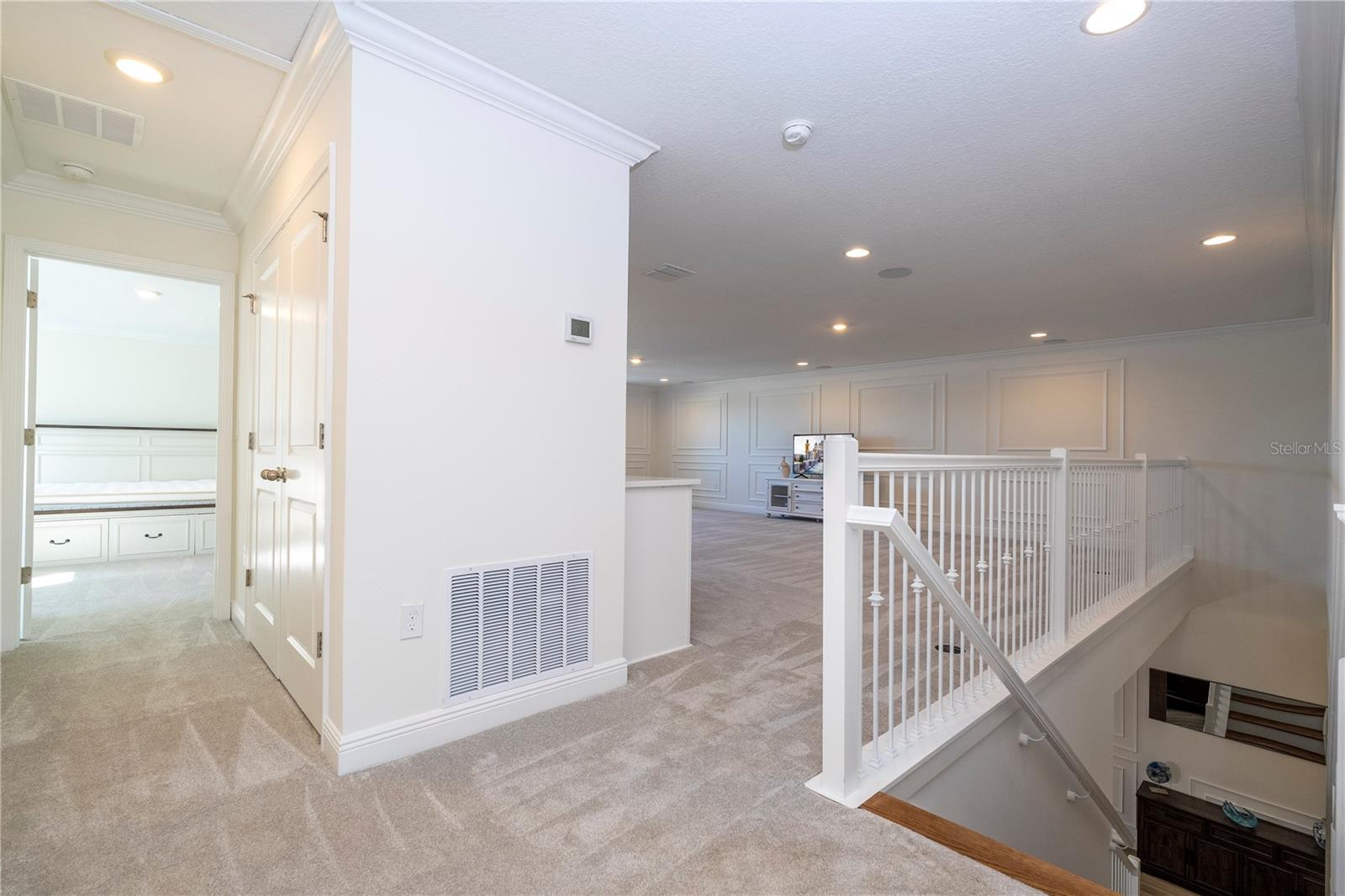 Listing photo id 55 for 4495 Lions Gate Avenue