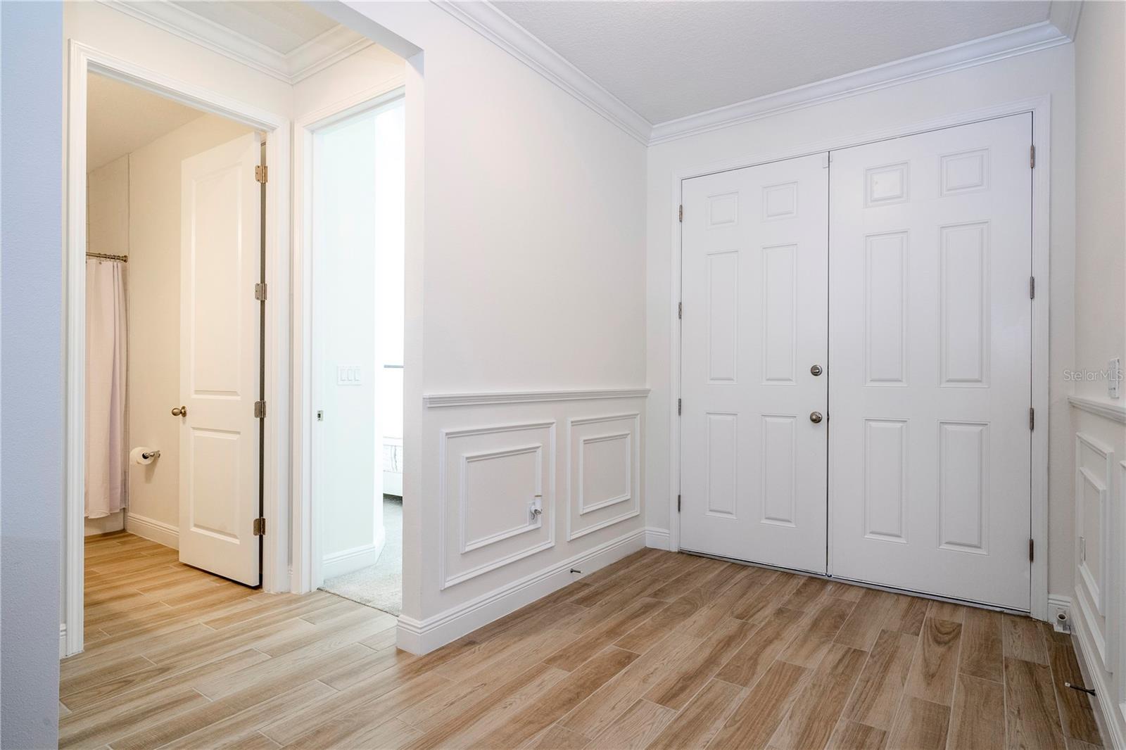 Listing photo id 4 for 4495 Lions Gate Avenue