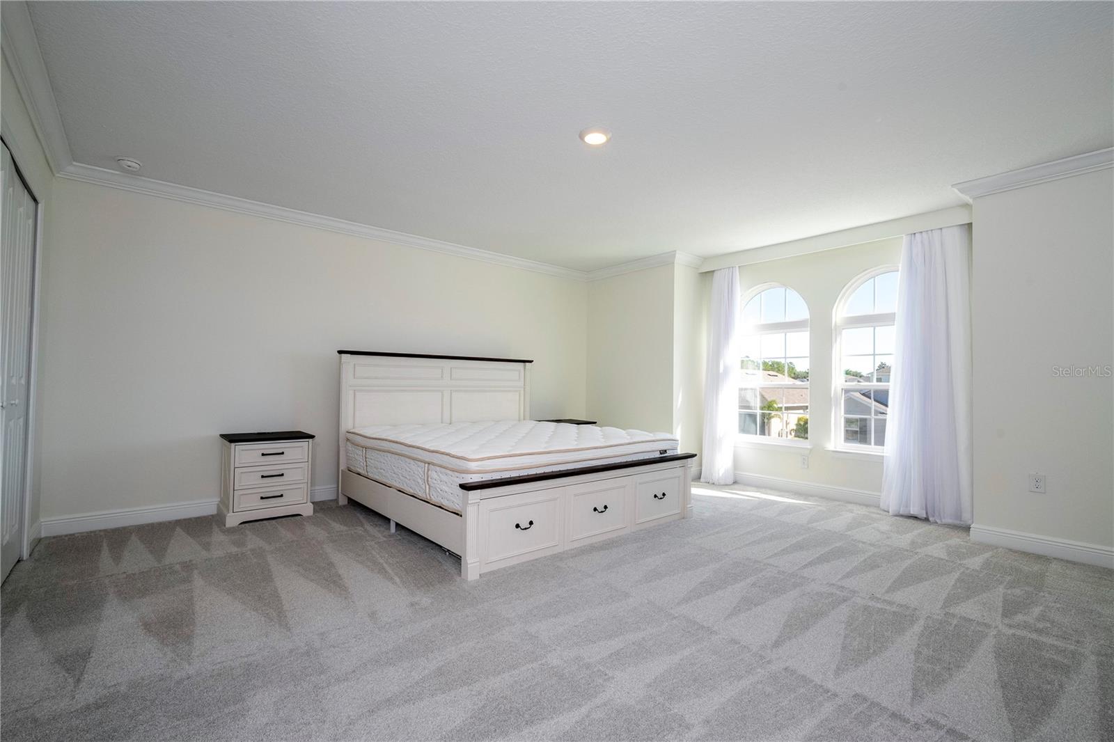 Listing photo id 68 for 4495 Lions Gate Avenue