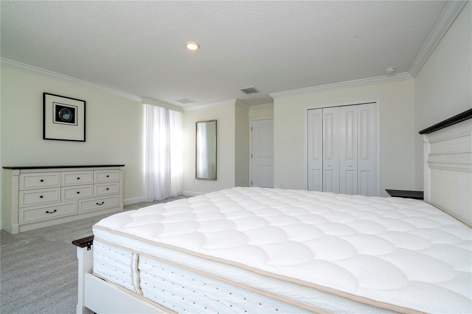 Listing photo id 70 for 4495 Lions Gate Avenue