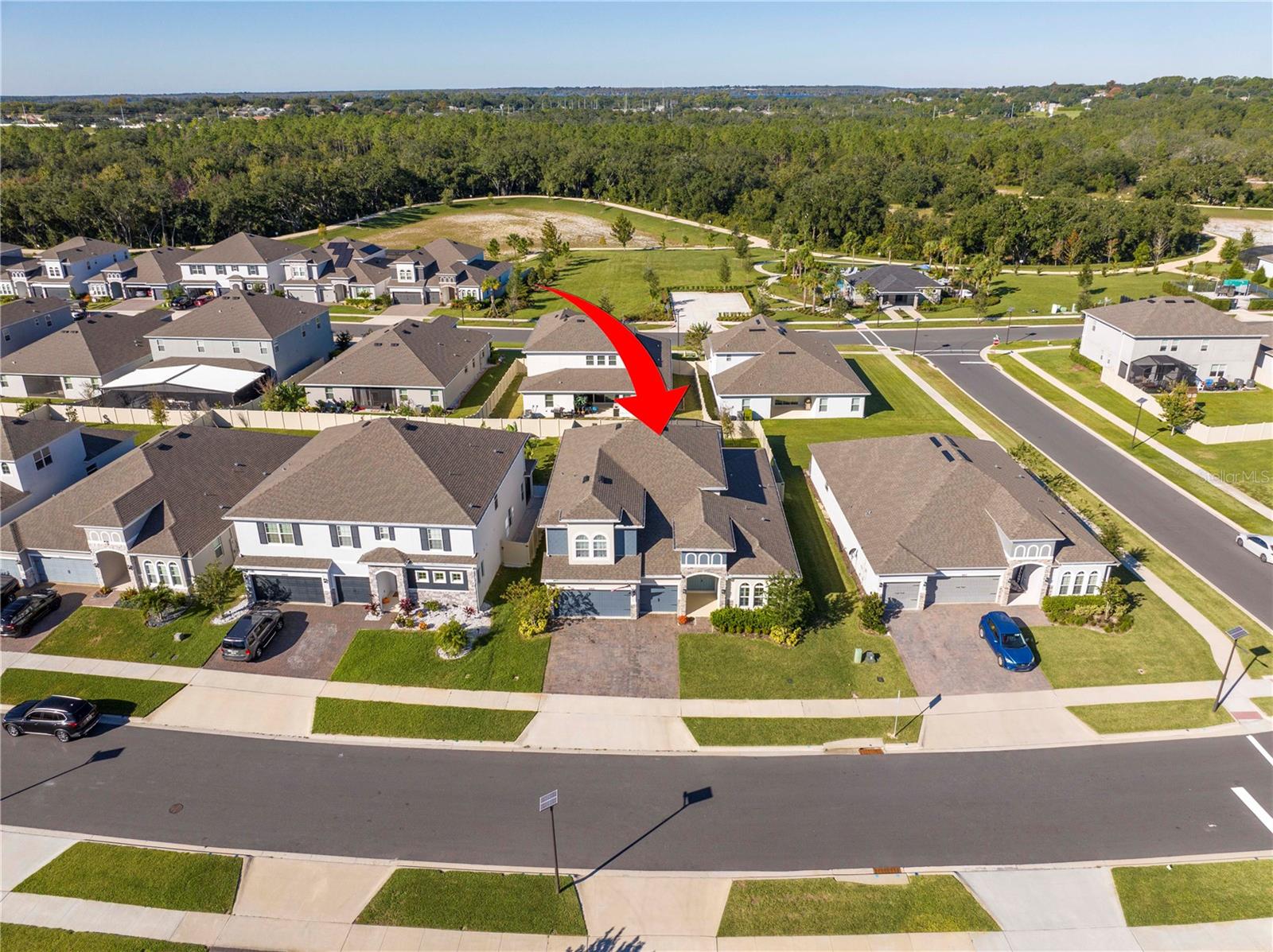 Listing photo id 79 for 4495 Lions Gate Avenue