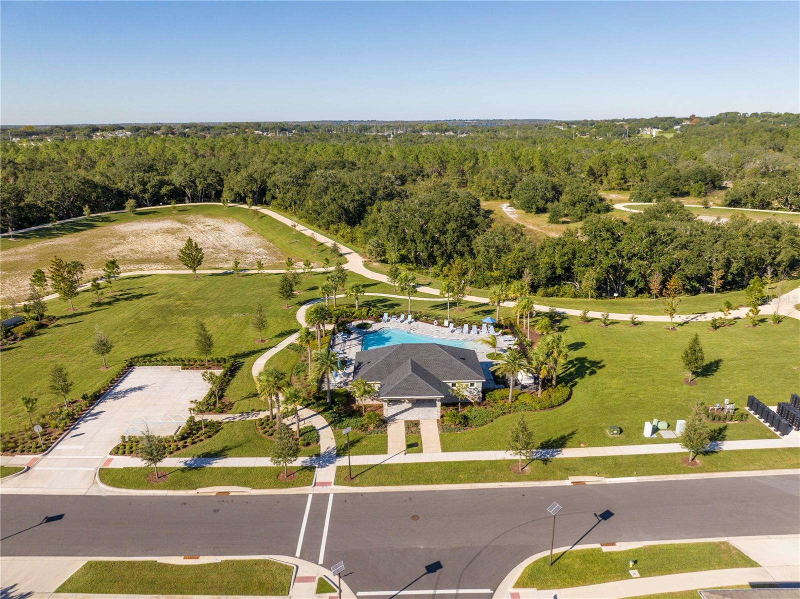 Listing photo id 86 for 4495 Lions Gate Avenue