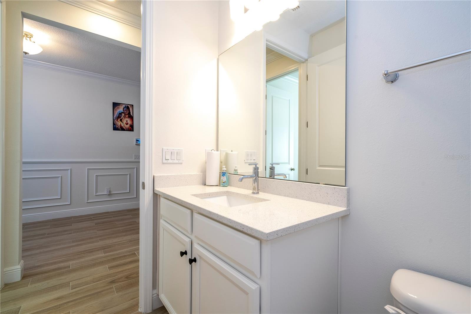 Listing photo id 7 for 4495 Lions Gate Avenue