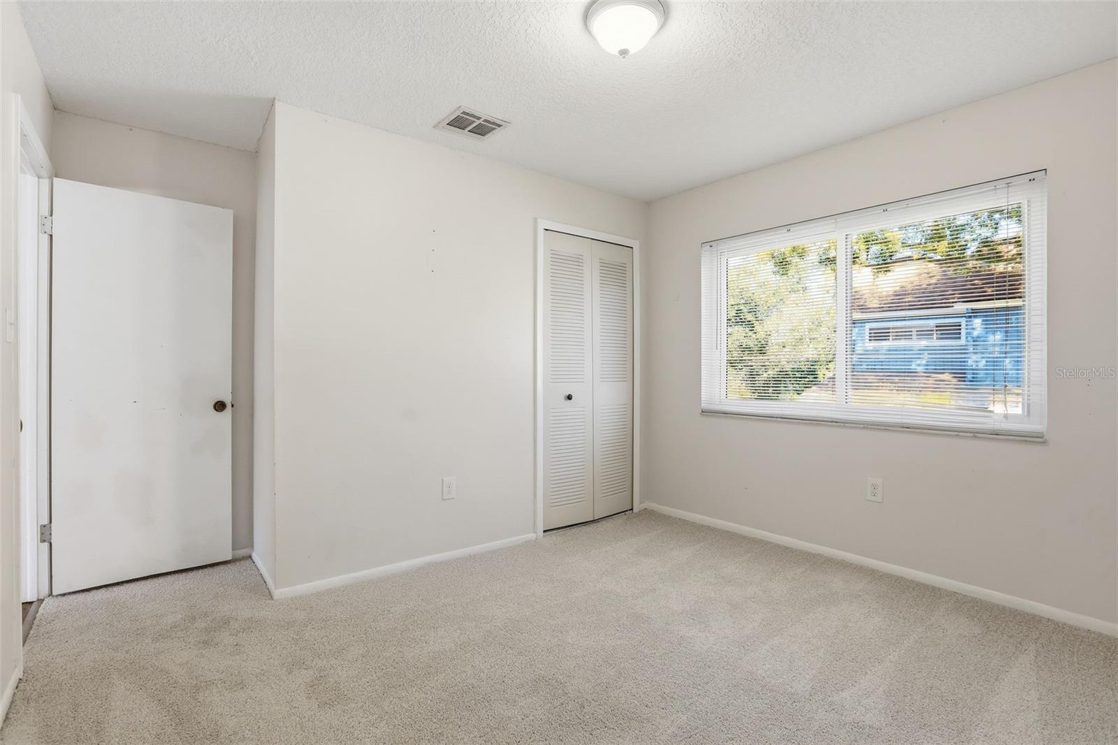 Image 26 of 44 For 161 Lago Vista Boulevard