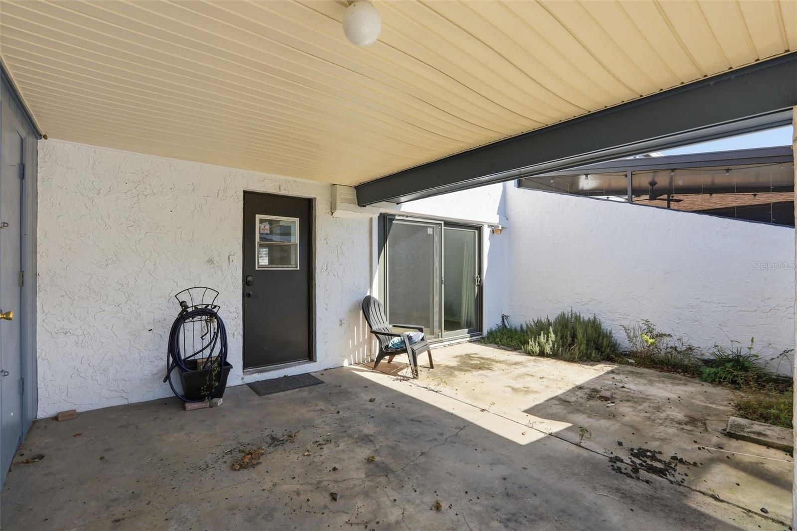 Image 30 of 44 For 161 Lago Vista Boulevard