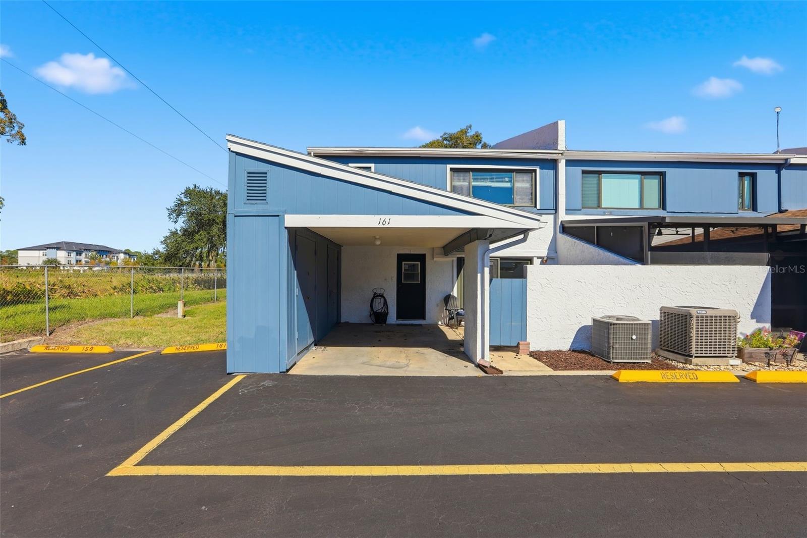 Image 32 of 44 For 161 Lago Vista Boulevard