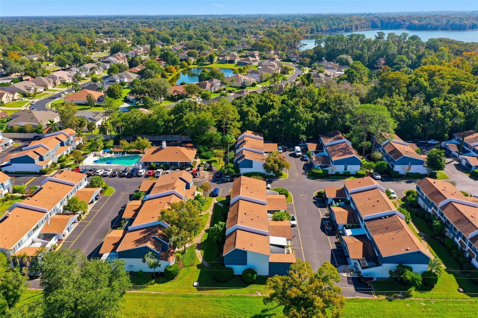 Image 38 of 44 For 161 Lago Vista Boulevard