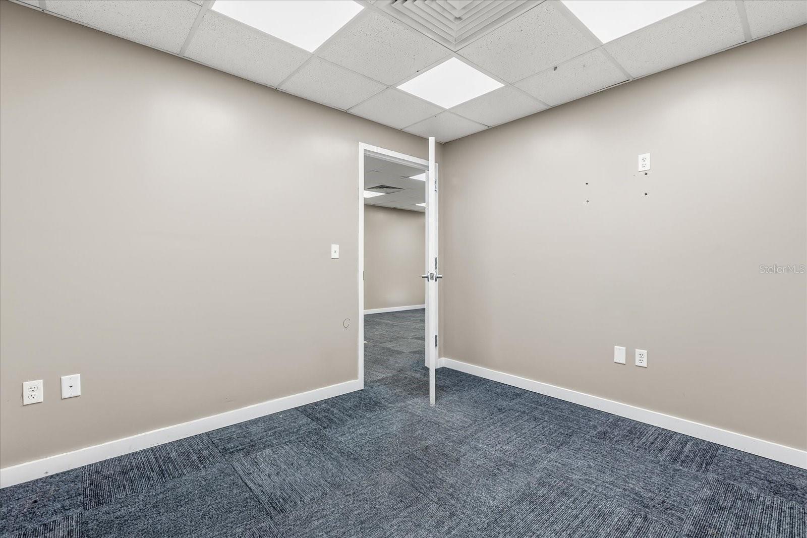 Image 14 of 24 For 2789 S Financial Ct  1c