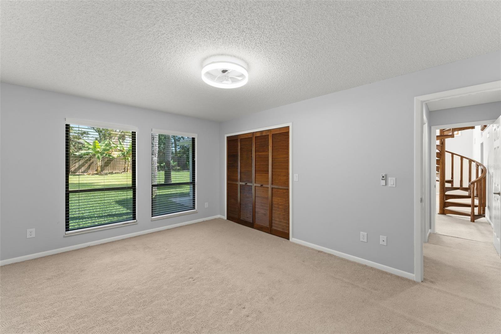 Image 24 of 51 For 4615 Saxon Drive